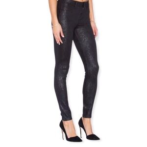 Level 99 Mid Rise Janice Ultra Skinny pants